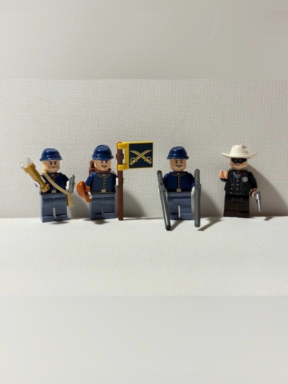 LEGO Minifigures Lone Ranger with Calvary and all shown Minifigure LEGOS toys